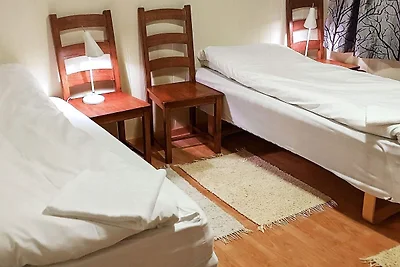 6 Personen Ferienhaus in Hamnvik
