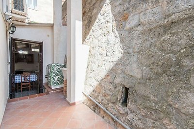 Gemütliche Wohnung in Cetraro mit Balkon