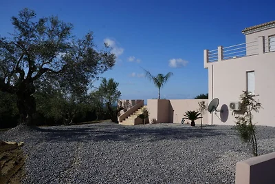 Luxuriöse Villa in Kamaria Peloponnes