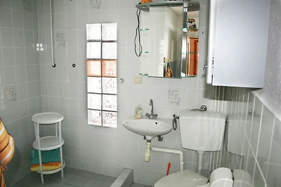 Gemütlicher Bungalow in Stove an der Ostsee