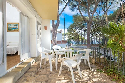 Apartment mit Terrasse für 4 Personen
