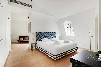 Designer-Loft – Rue Faubourg St Honoré –...