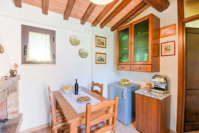 Zentrales Ferienhaus mit Pool