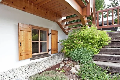 Ruhiges Chalet mit Sauna in Königsleiten