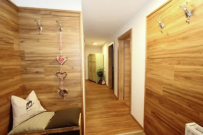 Spaziosa casa vacanze vicino all'area...