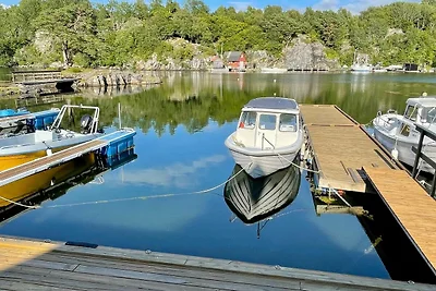 9 Personen Ferienhaus in MOSTERHAMN-By Traum