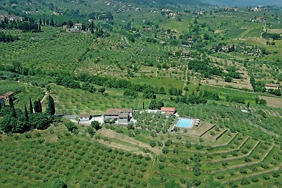 Schönes Bauernhaus in San Baronto mit...