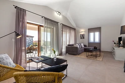 Splendida villa con piscina e terrazza