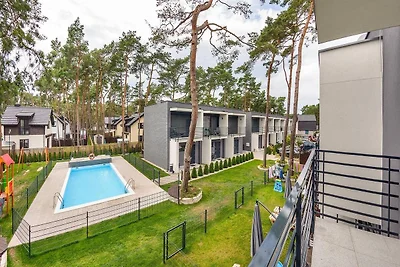 Komfortables Ferienhaus mit Garten und Pool