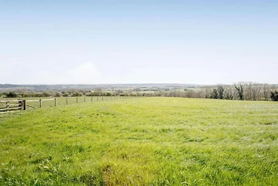 Haustierfreundliche Hütte am Seeufer.