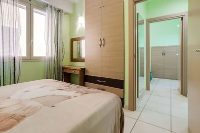 Appartamento vicino al mare con patio