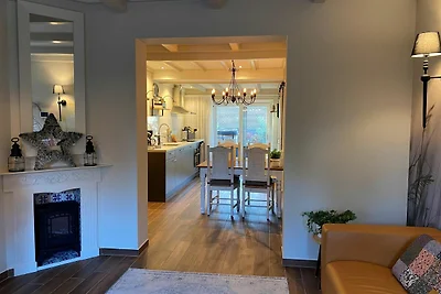 Casa Vacanze a Paesens per 8 Persone