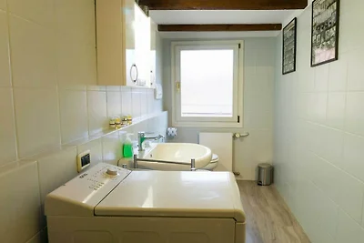 Castiglione 1 - Casa Garisenda