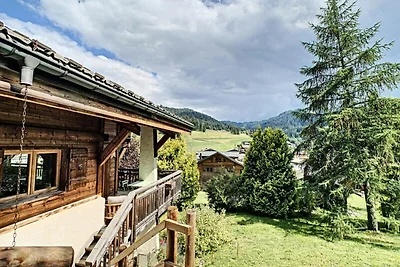 Chalet in Les Gets mit Whirlpool und Sauna