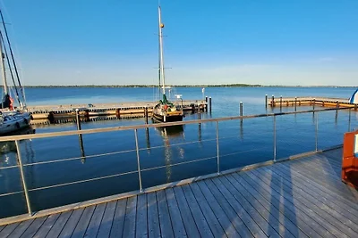 Hausboot Harmonie Komfortable Ferienresidenz