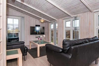 Modernes Ferienhaus in Søndervig mit Terrasse