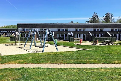 6 persone casa in un parco vacanze a Hemmet