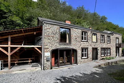 Ferienhaus in Rendeux mit Terrasse
