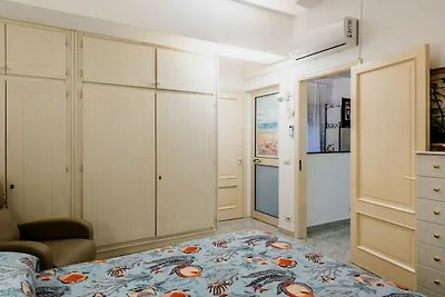 Coralie House - CM Comfortabele...