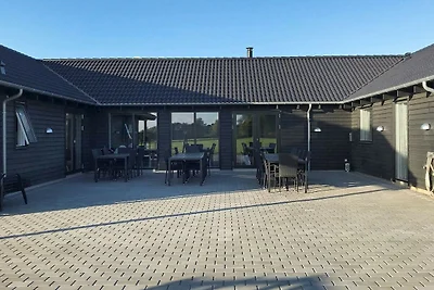 24 Personen Ferienhaus in Stege