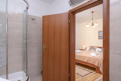 One Bedroom Apartment with Balcony 3