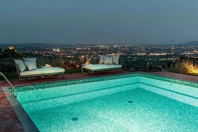 VILLA IL CASTELLO: Lebendiges Refugium mit be...