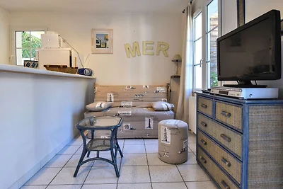 Vecchia casa vacanze con vasca idromassaggio
