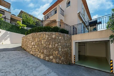 Villa Mathilda mit Pool dicht bei Nice