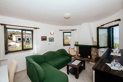 Bella casa vacanza con piscina privata a Mali...