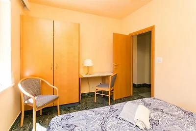 Apartments Elelu - Two-Bedroom Apartment with...