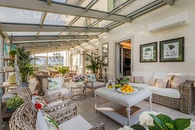 Landhaus in Toskana mit Infinity-Pool