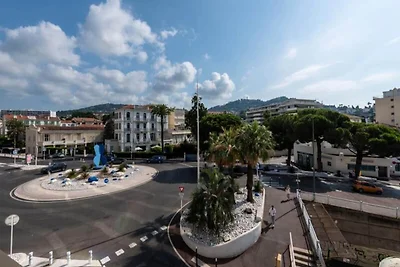 2P Traversant, Centre Cannes, Rue d'Antibes