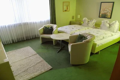 Ferienwohnung mit 2 Schlafzimmer