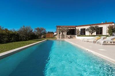 Casa Vesta mit Pool