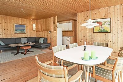 Modernes Ferienhaus in Saltum in Meeresnähe