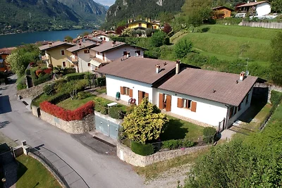 Ferienhaus in Idro Lombardei mit Garten