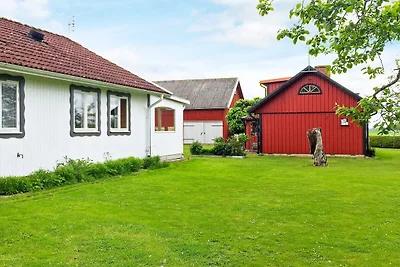 7 Personen Ferienhaus in VARA-By Traum