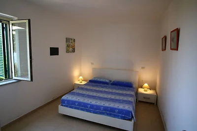 Gemütliche Wohnung in Parghelia mit Terrasse