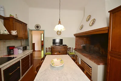 Una parte di una bella villa con vista