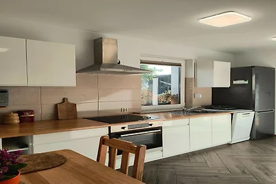 Neue Ferienwohnung mit Garten, Stepnica