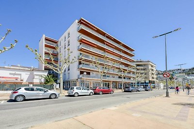 Apartment in der Nähe des Strandes Plataj De...