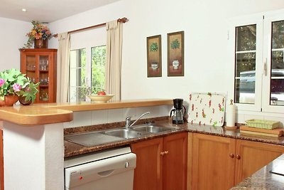 Villa mit Pool, Garten und WIFI 6 km vom Meer...