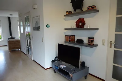 Attraente casa vacanze con pontile