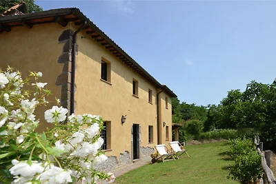 Villa a Sermugnano con spiaggia di mare
