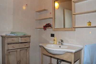 Modernes Ferienhaus in Idro (Lombardei)