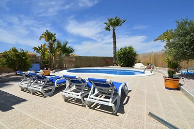Belvilla di OYO Villa Costa de la Vida