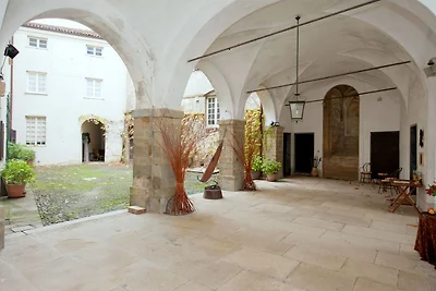 Lussuoso appartamento con giardino