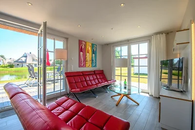 Reetdachhaus am Bodden mit Sauna