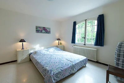Wunderschöne Villa in Nyons mit Swimmingpool
