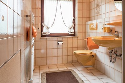 Moderne Ferienwohnung nahe einem Wald in Bad...